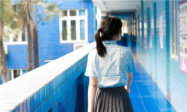 嘉祥如何找到一个可以帮助我生孩子的女人？
